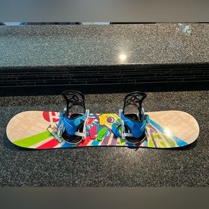 Youth 90cm Rossignol snowboard and bindings
